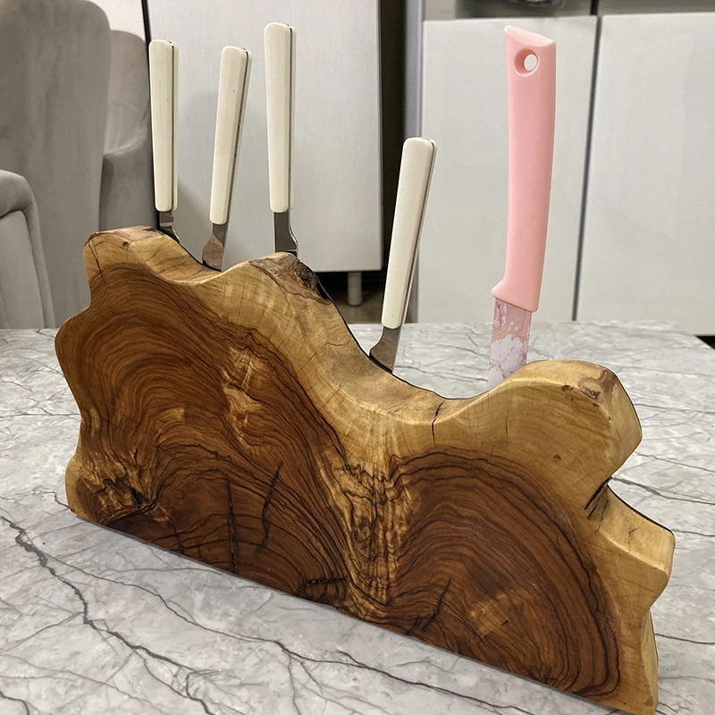 جاچاقویی رستیک